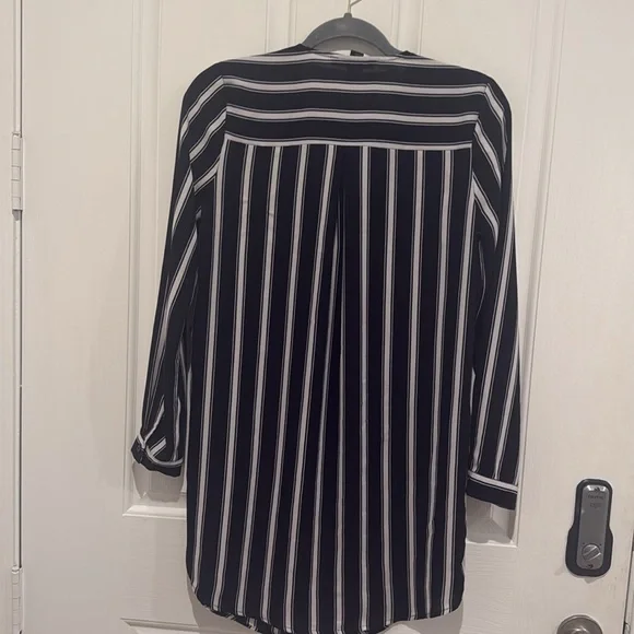 🎁Forever 21 striped top - Picture 5 of 6